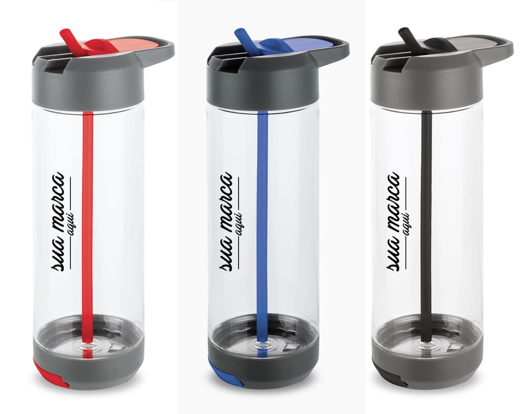 Squeeze Plástico 750ml - Ideal para manter sua hidratação em dia! Feito de material resistente, este squeeze é perfeito para levar sua bebida favorita para onde quiser. Prático, durável e com capacidade para 750ml, é perfeito para o dia a dia, academia, escritório e viagens. Adquira já o seu!