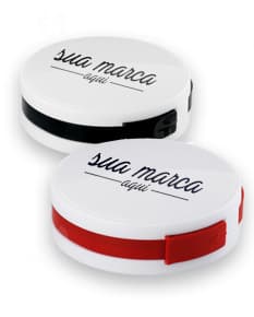 Hub com USB 04: Conecte-se e simplifique sua vida com esse hub prático. Ideal para conectar dispositivos em seu computador, é essencial para quem busca praticidade e organização. A tecnologia USB garante velocidade e eficiência na transferência de dados, tornando suas tarefas do dia a dia muito mais fáceis. Adquira já o seu e aproveite a conveniência que só um hub de qualidade pode oferecer.