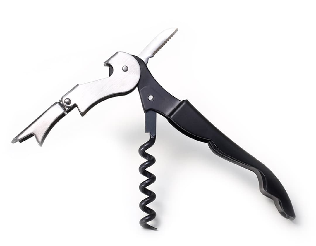 Saca-rolhas metálico de alta qualidade para abrir garrafas com facilidade. Com design moderno e prático, é o acessório perfeito para ter em casa ou levar em viagens. Solução ideal para bons momentos com praticidade e sofisticação. Adquira já o seu saca-rolhas metal - 02 e desfrute de momentos incríveis! #brindes #sacarolhas #metal #praticidade