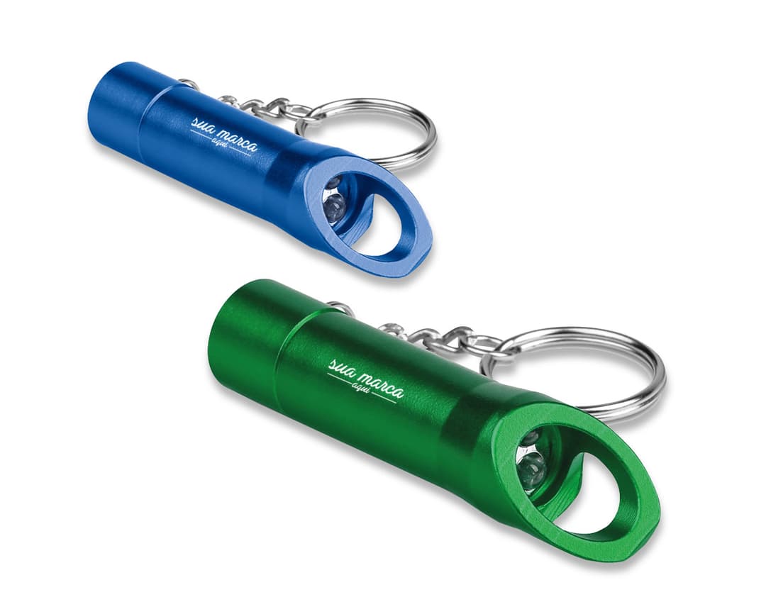 Chaveiro de metal resistente e elegante para brindes personalizados. Ideal para manter suas chaves sempre seguras e organizadas. Com design moderno, é o acessório perfeito para destacar sua marca. Adquira já o seu!