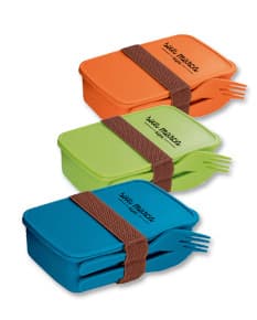 Uma marmita prática e funcional para levar sua comida para o trabalho ou para a escola. Mantenha-se saudável com esse item essencial. Compartimento interno para manter os alimentos separados e frescos. Ideal para quem busca praticidade no dia a dia. Adquira já a sua!
