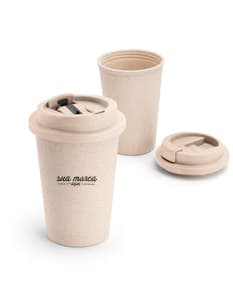 Copo de Viagem em Metal 500ml - Mantenha suas bebidas quentes ou frias por mais tempo com esse elegante copo de viagem. Ideal para o dia a dia ou para viagens, é resistente e prático. Escolha a cor que mais combina com você e aproveite! Viaje com estilo e praticidade.