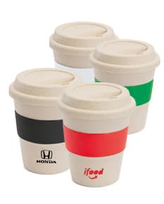 Copos de viagem de alta qualidade, perfeitos para levar sua bebida favorita sempre com você. Feitos com material resistente e design moderno, ideais para quem está sempre em movimento. Compre já o seu e tenha sua bebida quente ou gelada a qualquer momento. Ideal para quem deseja praticidade e estilo!