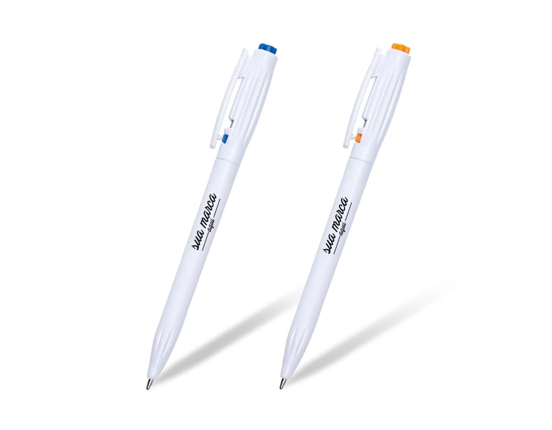 Caneta Plástica Preta para Escritório e Estudos. Ferramenta essencial de escrita em metal resistente. Ideal para negócios, escola e trabalho. Compre já!