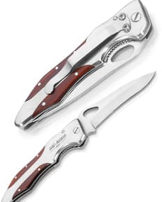 Canivete de aço inoxidável - Perfeito para suas aventuras ao ar livre! Este utensílio afiado e resistente é ideal para cortar, picar e até mesmo para sua segurança. Feito de aço inoxidável cromado, com lâmina afiada e cabo confortável. Um equipamento essencial para qualquer atividade ao ar livre. Adquira já o seu!