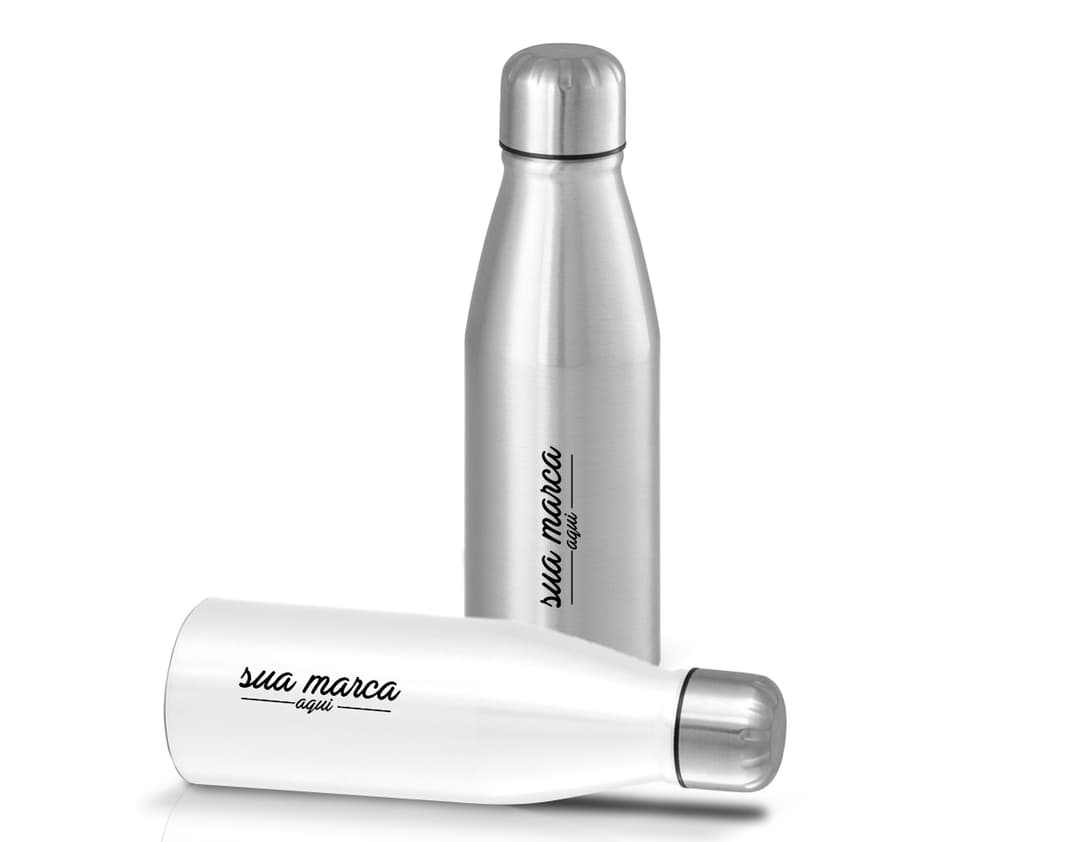 Garrafa inox 500ml - Prática, resistente e perfeita para te acompanhar em todos os momentos. Com design moderno e elegante, essa garrafa é ideal para manter suas bebidas sempre na temperatura adequada. Seja no trabalho, academia ou em passeios ao ar livre, tenha sempre sua garrafa inox 500ml por perto. Feita com material de qualidade, garante durabilidade e praticidade. Adquira já a sua!