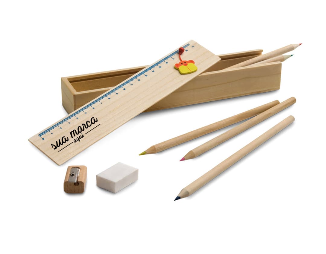 Conjunto de Desenho - Kit completo para artistas e estudantes de arte. Inclui lápis de madeira, papel de alta qualidade e demais acessórios indispensáveis para suas criações. Ideal para uso escolar, profissional ou hobby. Garanta já o seu!