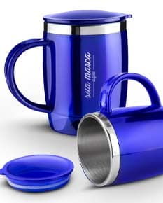 Caneca 400ml vazia e brilhante, perfeita para sua bebida favorita. Feita de plástico resistente, ideal para chá e café. Ótima para uso no escritório ou em casa. Adquira já a sua!