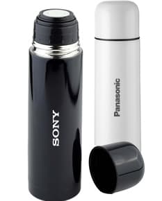 Garrafa Térmica 500ml: Mantenha suas bebidas na temperatura ideal com essa garrafa térmica de 500ml. Feita em plástico resistente, esse equipamento de higiene é perfeito para manter sua hidratação em dia. Seu design clean e embalagem prática a tornam ideal para levar para o trabalho, academia ou viagens. Não deixe de garantir a sua!
