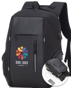 Mochila para notebook em couro sintético, perfeita para viagens de negócios ou lazer. Moderna e espaçosa, com compartimento acolchoado para proteger seu laptop. Ideal para quem busca praticidade e estilo no dia a dia. Garanta já a sua!