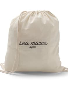 Mochila Saco de Algodão 370 x 410 mm: acessório fashion e prático para o dia a dia. Feita em algodão leve e resistente, perfeita para carregar objetos com estilo e elegância. Aproveite a praticidade deste item indispensável!