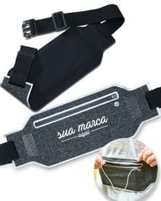 Pochete antifurto esportiva para garantir a segurança dos seus pertences durante o exercício físico. Feita com tecnologia de conexão resistente, é o acessório perfeito para manter seus objetos pessoais protegidos enquanto você se concentra no seu treino. Ideal para guardar seu dispositivo eletrônico, chaves, carteira e outros itens essenciais. Com design moderno em preto e detalhes em prata, esta pochete é a combinação perfeita entre funcionalidade e estilo. Leve e prática, é o companheiro perfeito para suas atividades esportivas. Garanta já a sua e treine com tranquilidade!