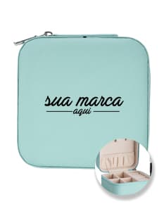 Porta Joias em Couro Sintético amarelo com design moderno e elegante. O porta joias é vazio e possui diversas divisórias para armazenar jóias e acessórios. Ideal para organizar e armazenar peças de forma prática e segura.