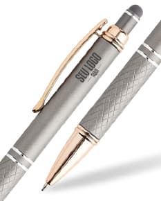 Caneta metal touch elegante e prática para assinar documentos e fazer anotações. Ideal para uso no escritório ou na escola. Garanta a sua!