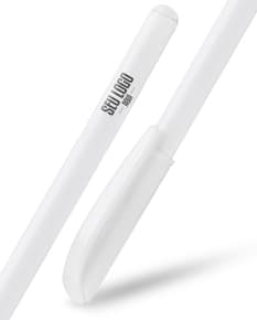 Caneta plástica preta de alta qualidade para escrita e desenho. Ideal para uso no escritório, na escola ou em casa. Resistente e durável, garantindo precisão e conforto ao escrever. Seja mais eficiente e produtivo com essa ferramenta essencial! Adquira já a sua!