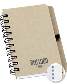Caderneta de capa dura estilo kraft com wire-o, perfeita para anotações e organização de documentos no escritório. Visual vintage e clássico, ideal para guardar notas, listas de tarefas e lembretes. Cor neutra, com espaço para escrever e personalizar.