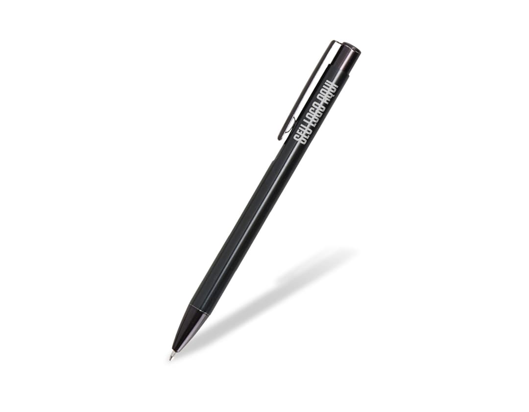 Caneta metal prateada de alta qualidade para escrita precisa e elegante. Perfeita para uso no escritório, na escola ou em casa. Ideal para assinaturas, desenhos e anotações. Adquira já a sua!