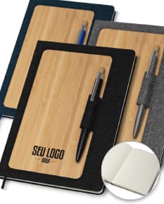 Bloco de anotações 21x14 - Ideal para organização e praticidade no seu dia a dia. Perfeito para anotações no escritório, na escola ou em reuniões de negócios. Mantenha suas informações sempre à mão. Um item indispensável para quem busca eficiência e praticidade. Adquira já o seu!