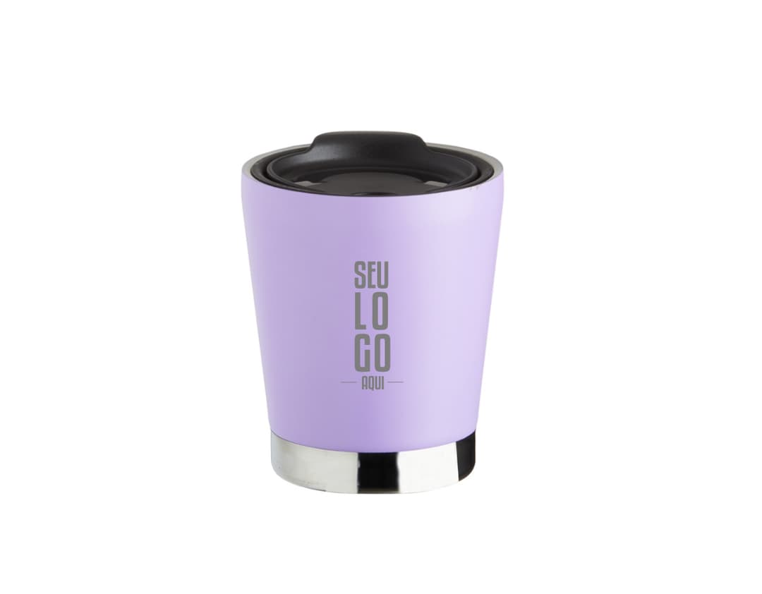 Copo de parede dupla de 300ml feito de inox, de cor prateada e brilhante. O copo está limpo e vazio, com design moderno e alça para segurar.