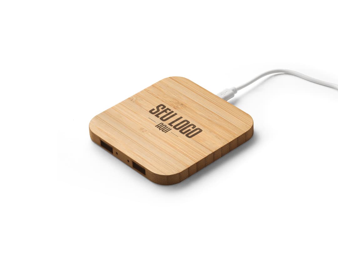 Carregador portátil de 10W, dispositivo eletrônico preto, portátil e moderno, compatível com diversos aparelhos eletrônicos, como celulares, laptops e câmeras. Perfeito para manter a bateria carregada em qualquer lugar.