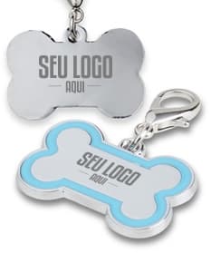 Chaveiro Pets Pequeno em preto e branco, com design de silhuetas de animais. Ideal para colecionadores, amantes de animais e fãs de ícones fofos.