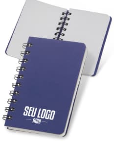 Bloco de anotações Kraft 14x10 com capa em papel, espaço em branco para escrever mensagens, lembretes e notas. Ideal para uso no escritório, estudos ou organização pessoal. Design simples, clean e prático.
