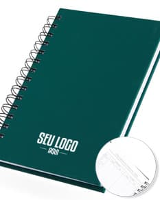 Agenda 2025 emborrachada com capa azul marinho e detalhes em dourado.