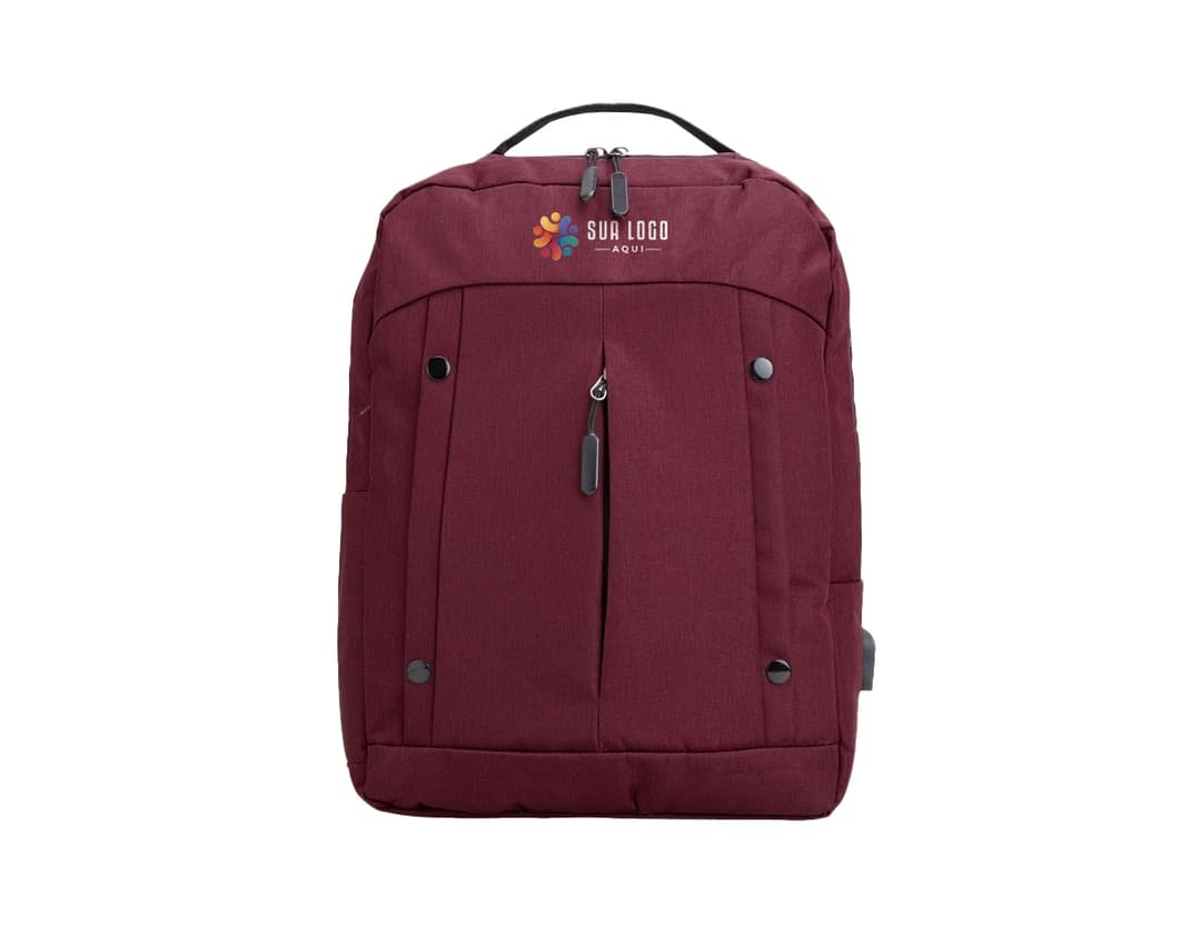 Mochila de nylon de 21 litros em marrom e preto, com alça de couro, zíperes, bolsos e tecido resistente. Ideal para viagens, uso casual e estilo moderno.