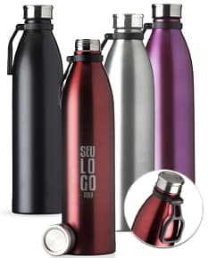 Garrafa Inox 1,1l - Mantenha-se sempre hidratado com nossa garrafa inoxidável de alta capacidade. Perfeita para manter suas bebidas quentes ou geladas por horas. Ideal para praticantes de esportes e viagens. Adquira já a sua! #GarrafaInox #Hidratação #BrindesPersonalizados