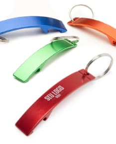 Chaveiro de metal abridor: prático e elegante! Ideal para presentear ou usar no dia a dia. Acesse nosso site e adquira já o seu!