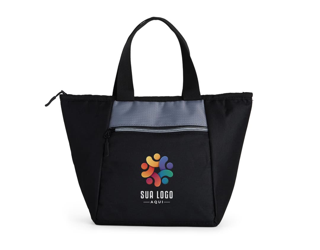Bolsa térmica preta 7L com zíper, alças em couro e design moderno. Ideal para transporte de alimentos e bebidas mantendo a temperatura adequada. Acessório elegante e prático para compras, viagens ou passeios.