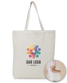 Sacola de algodão marrom com alças costuradas, objeto elegante e moderno para compras, presente ou transporte de objetos, ideal para uso em lojas, supermercados e atividades comerciais.