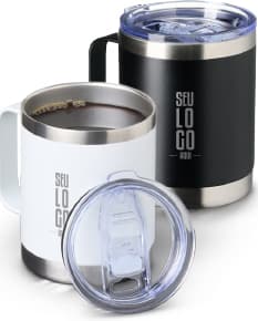 Caneca térmica 390ml em alumínio com alça, ideal para manter sua bebida quente por mais tempo. Perfeita para casa, escritório ou viagens. Design moderno e prático. Adquira já a sua!