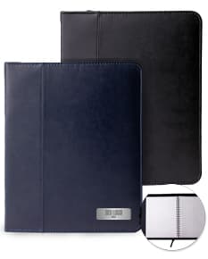 Pasta caderno de couro sintético preta para organização e praticidade no escritório. Com design vintage e textura elegante, ideal para guardar documentos e notas. A solução perfeita para quem busca sofisticação e eficiência. Tudo isso em um único produto!