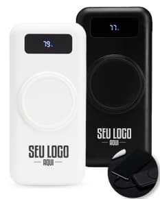 Power bank com capacidade de 10.000mAh com tecnologia de indução, ideal para carregar dispositivos eletrônicos como celulares, tablets e outros aparelhos. O design moderno e prático permite carregar o power bank sem a necessidade de cabos, proporcionando maior comodidade. Perfeito para uso em viagens, festas e atividades ao ar livre. Cor preta, garantindo um visual elegante e discreto.