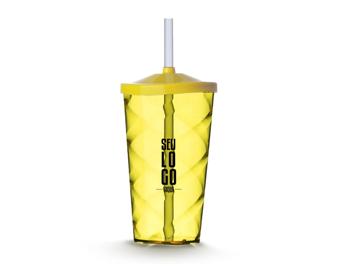 Copo PS 550ml perfeito para bebidas geladas e sucos saudáveis. Feito em material de excelente qualidade, ideal para manter sua bebida na temperatura ideal por mais tempo. Garanta já o seu!  