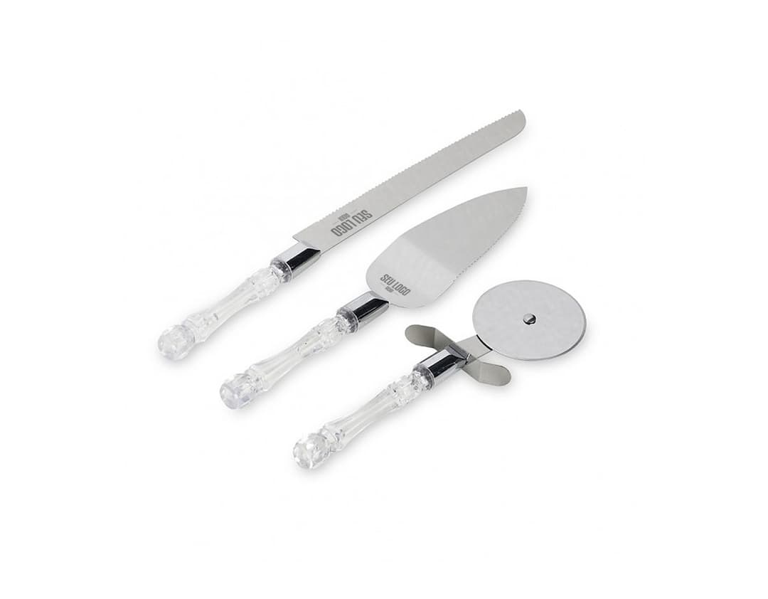 Kit de Utensílios 3 Peças em Aço Inoxidável - Faca, Garfo e Colher - Prático e Durável. Ideal para o seu dia a dia na cozinha. Aço inoxidável de alta qualidade, resistente e fácil de limpar. Kit perfeito para cortar, picar e saborear suas refeições. Adquira já o seu!