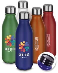 Garrafa de alumínio de 550 ml com rótulo, transparente, vazia, com tampa, em um ambiente iluminado.