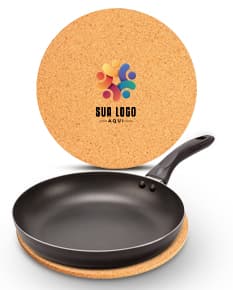 descanso de panela em cortiça para proteger superfícies de cozinha durante o cozimento.