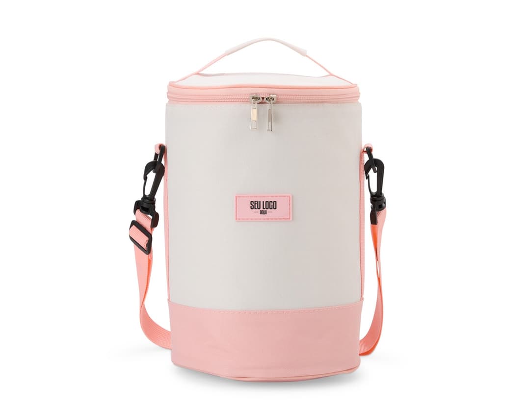 Bolsa Térmica Oxford 8 Litros em cor verde, com alça de mão e ziper para fechamento.