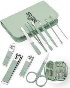 Kit Manicure 10 Peças: Conjunto contendo diversas ferramentas e utensílios para cuidados com as unhas, como tesoura, cortador de unha, empurrador de cutícula, entre outros itens.