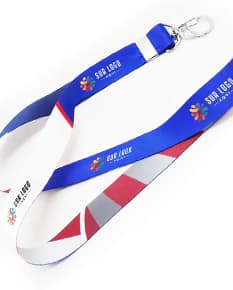 cordão 140x2,5cm com mosquete metálico em um design moderno e colorido. Um símbolo patriótico em 3D, com listras e curvas ondulantes, representando a união e liberdade. Ideal para uso em viagens, negócios ou como decoração.