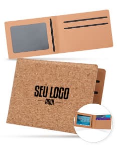 Porta-cartão em Cortiça preto com detalhes em dourado.