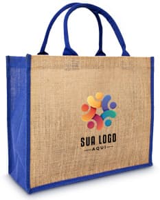 Sacola de juta na cor marrom, com alças reforçadas e detalhes em tecido cru. Ideal para compras sustentáveis e ecologicamente corretas.