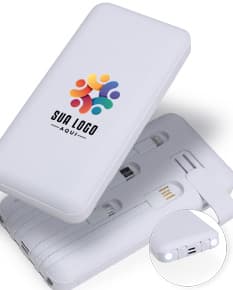 Power Bank 10.000mAh na cor preta, com design slim e acabamento fosco. Acompanha cabo USB para recarga.