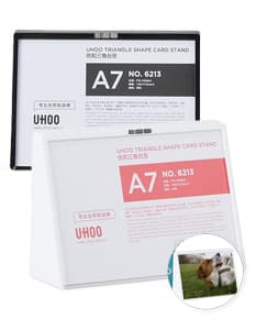 Expositor Porta Retrato A7 em formato horizontal com capacidade para fotos no tamanho A7. Cor preta com moldura simples e elegante. Ideal para decorar ambientes de forma discreta e sofisticada.