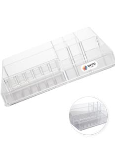 Organizador Acrílico transparente com cinco divisórias para armazenamento de objetos.