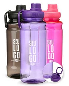 Garrafa plástica de 800ml em cor azul claro, com tampa rosqueável e design elegante.