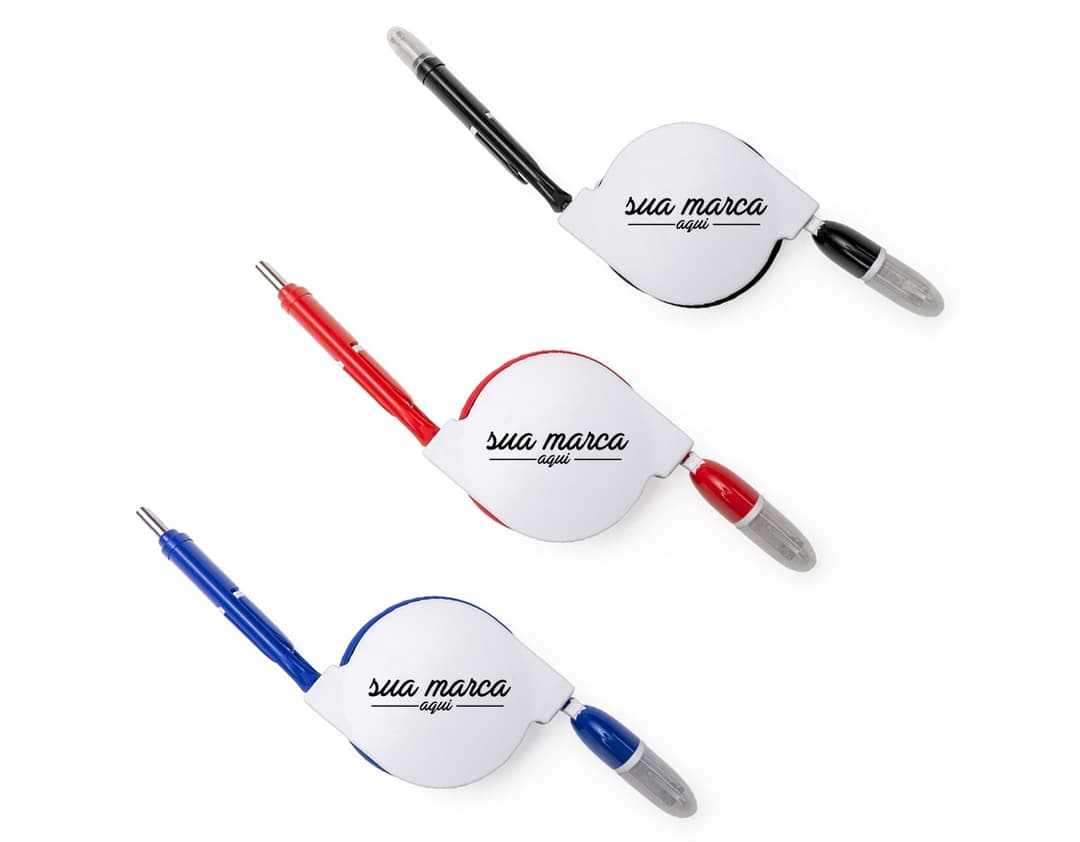 Cabo de Dados Retrátil 3 em 1 na cor branca, mostrando as três saídas USB retráteis para conexão de dispositivos.