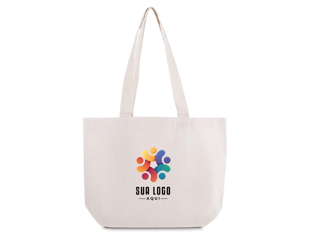 Sacola em Algodão amarela e colorida, vazia, com alça de metal e design elegante. Ideal para transporte de compras, presentes e objetos.